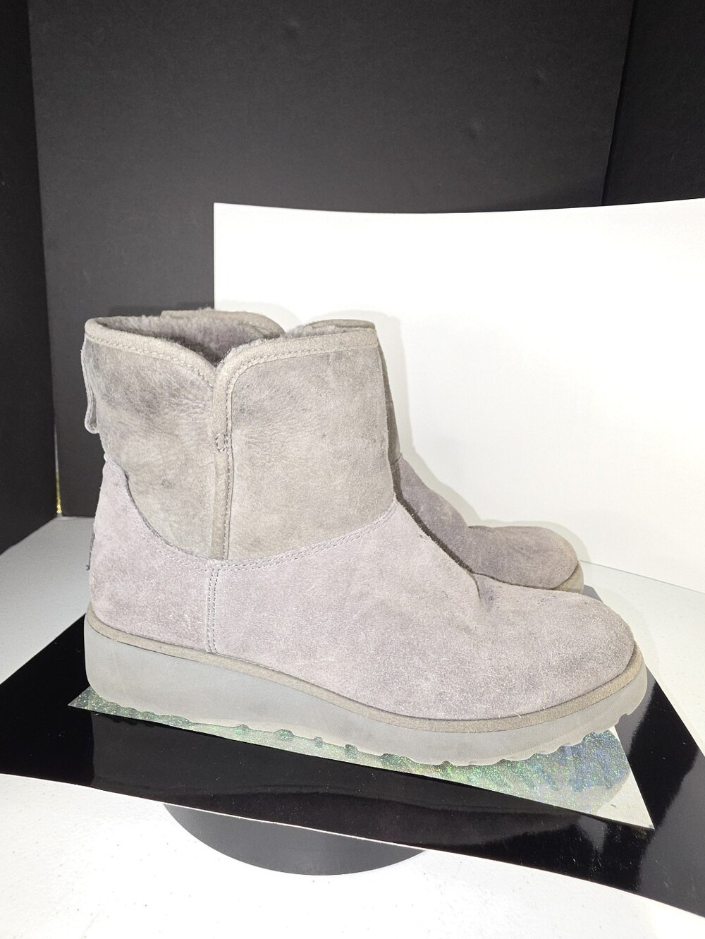 UGG Kristen Suede Wedge Ankle Boots Light Grey Size 8.5 Slim Collection